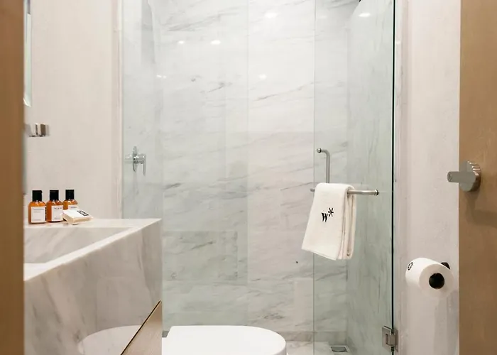 Aparthotel Schiller 122 By Wynwood House 4*