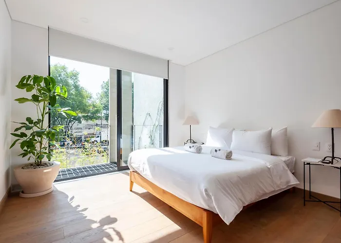 Schiller 122 By Wynwood House 4*