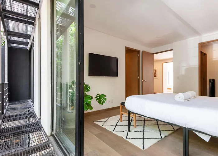 Schiller 122 By Wynwood House 4*